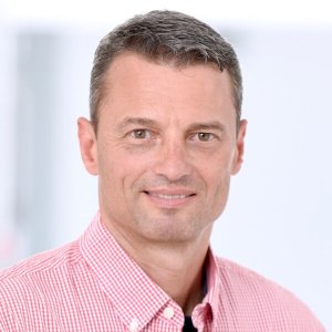 person-detail.person_image-3